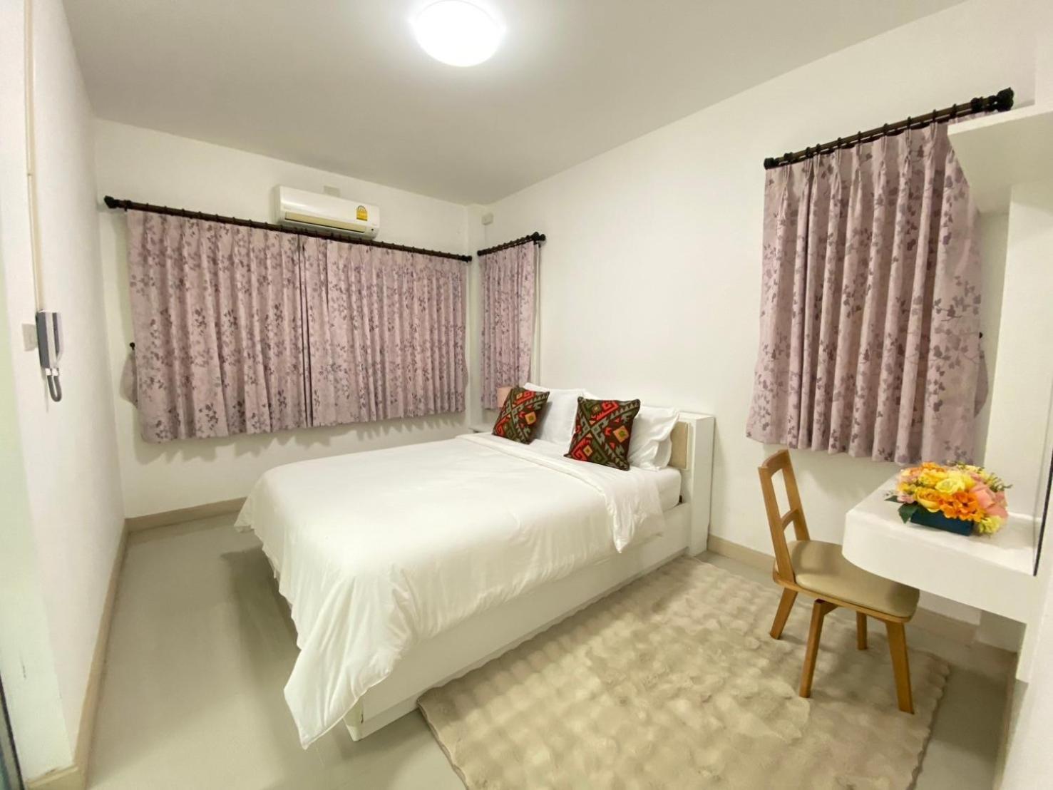 Baan Pingkan Wellness Resort San Kamphaeng Exteriör bild