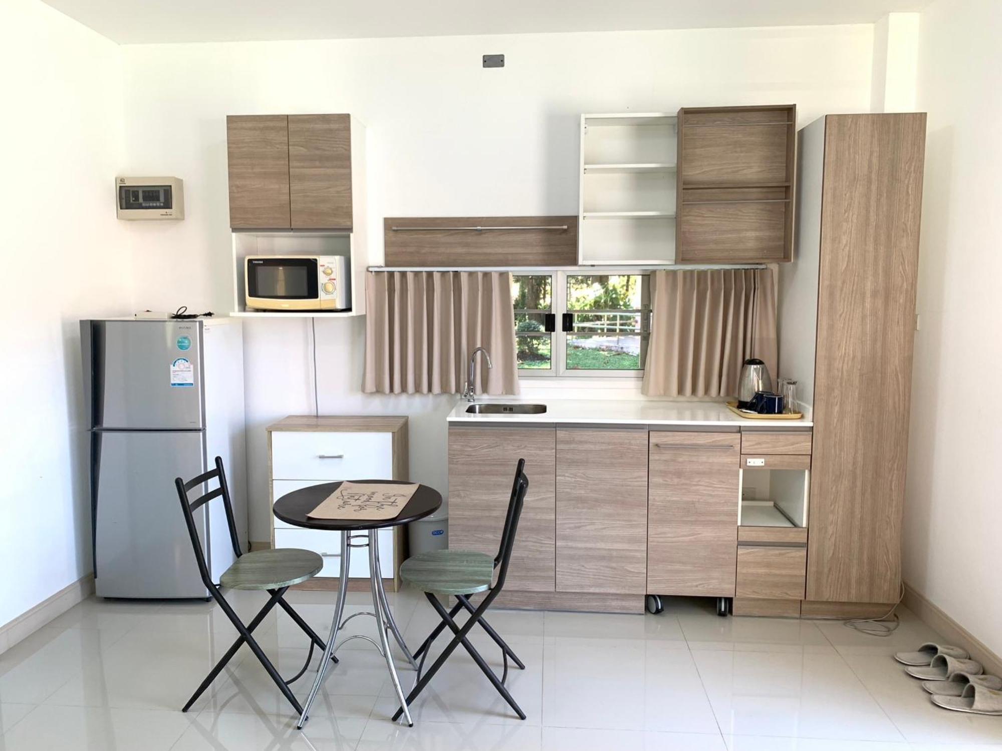 Baan Pingkan Wellness Resort San Kamphaeng Exteriör bild